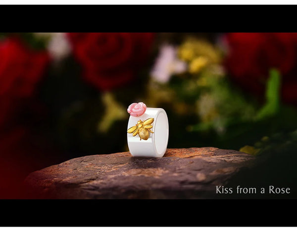 Bee Kiss  Ring